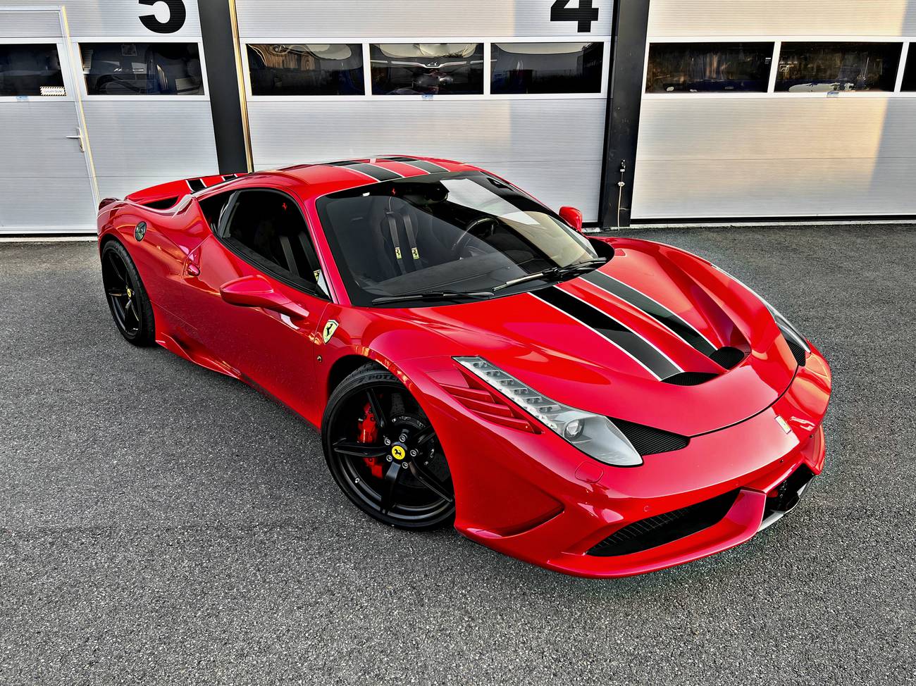 Ferrari 458 Speciale von vorne